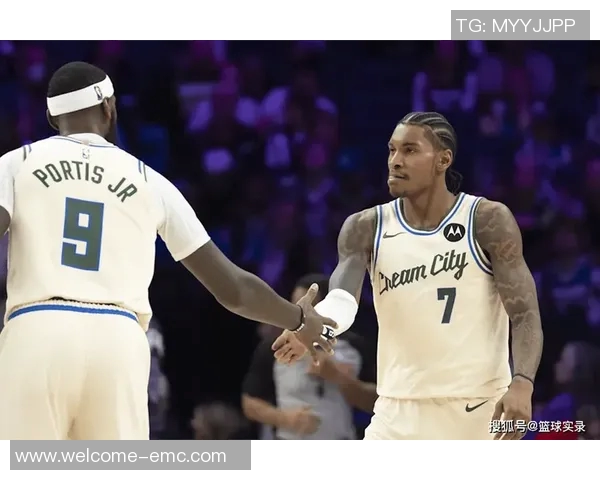 小凯文波特半场表现低迷七投全失并伴有伤痛困扰